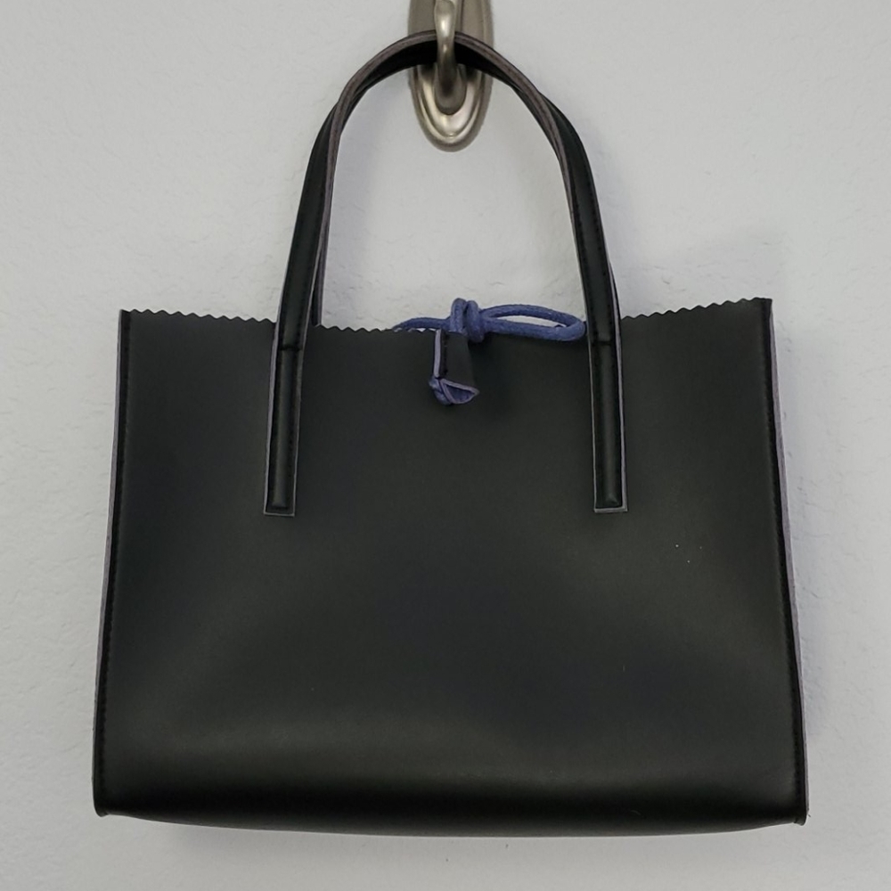 New Millie's leather purse